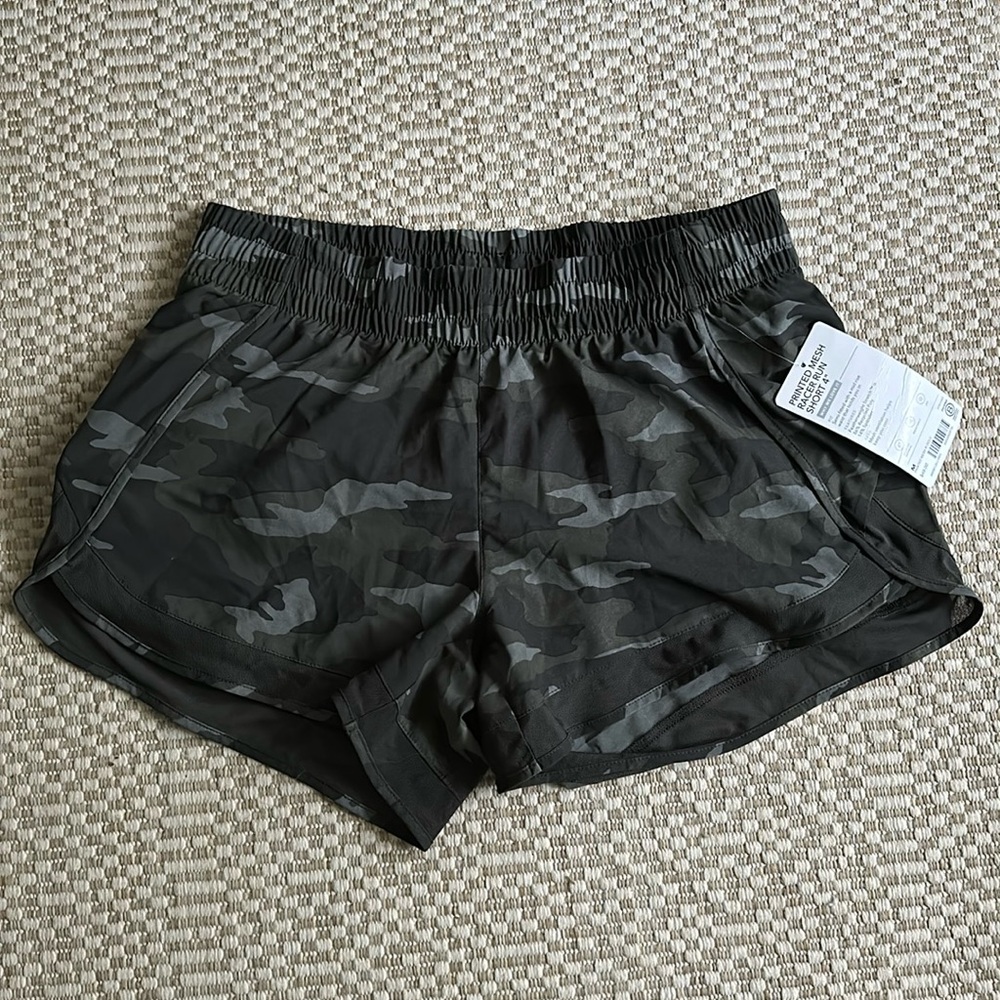 Athleta Camo Mesh Racer Run Short 4in